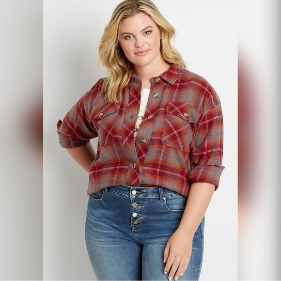 Maurices Cropped Flannel Shacket 🍂 - Picture 1 of 4